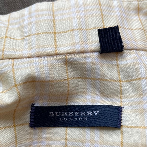 Burberry Button down casual / dress shirt (s) - Picture 3 of 10